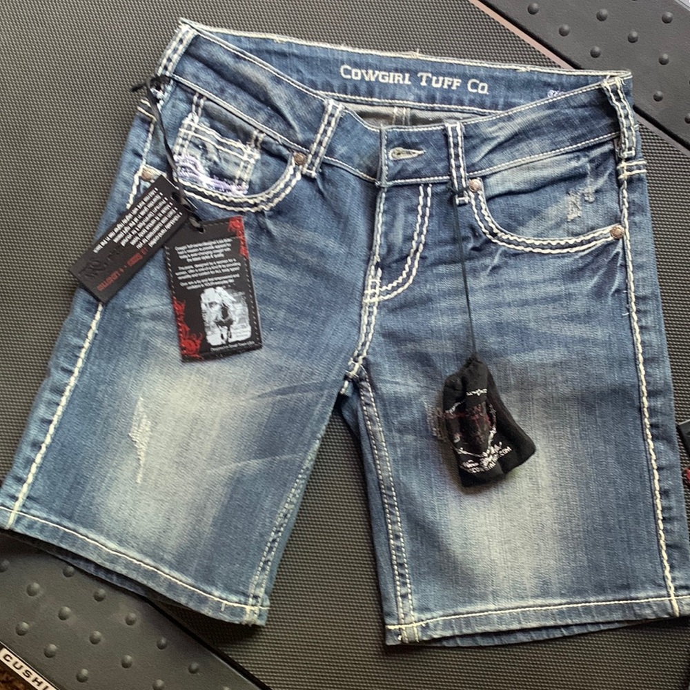 Womens Tuff denim shorts